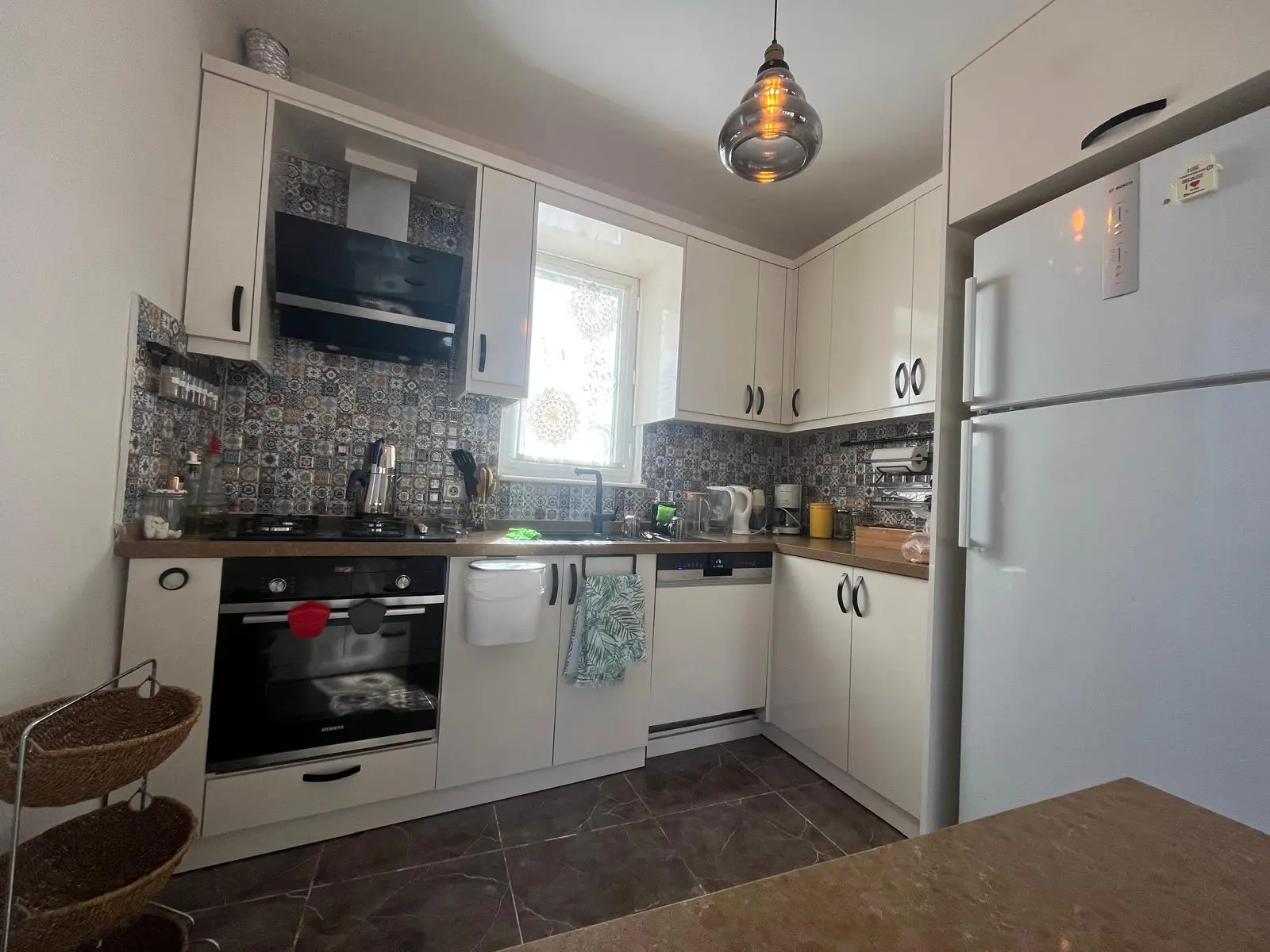 Fitted kitchen